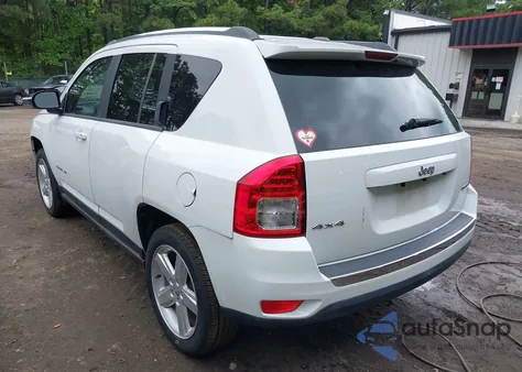 2013 Jeep Compass Limited из США, поврежденный, VIN 1C4NJDCB4DD199656